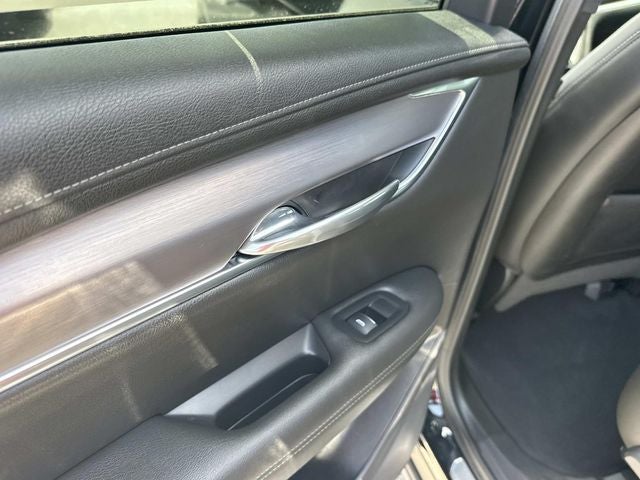 2023 Cadillac XT6 Luxury