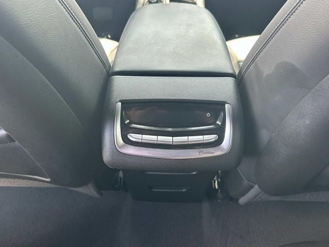 2023 Cadillac XT6 Luxury