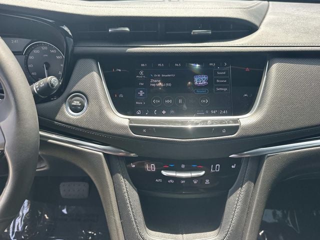 2023 Cadillac XT6 Luxury