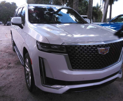 2023 Cadillac Escalade ESV Premium