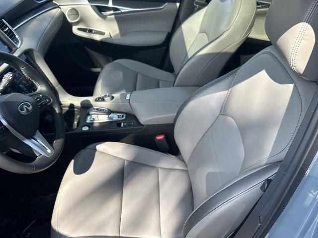 2025 INFINITI QX50 LUXE