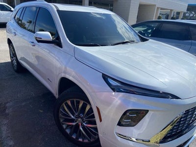 2025 Buick Enclave Avenir