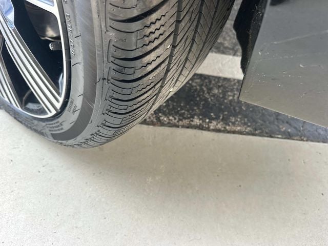 2024 Volvo XC90 Recharge Plug-In Hybrid T8 Plus Bright Theme 7 Passenger