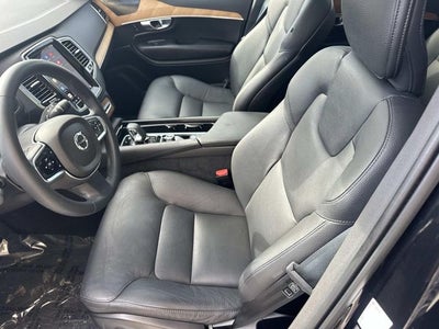 2024 Volvo XC90 Recharge Plug-In Hybrid T8 Plus Bright Theme 7 Passenger