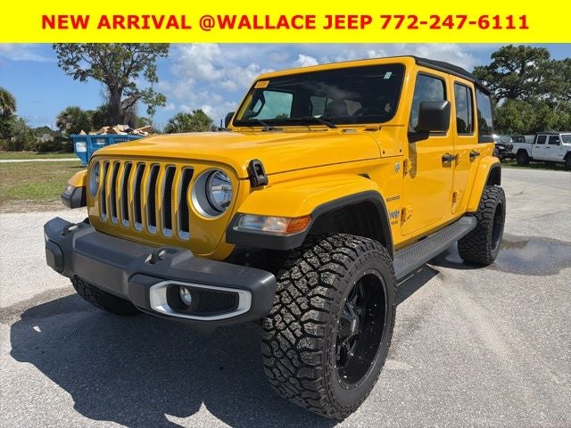 2020 Jeep Wrangler Unlimited Sahara **LIFTED**