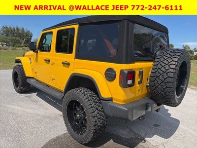 2020 Jeep Wrangler Unlimited Sahara **LIFTED**