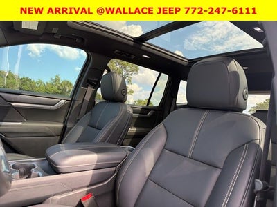 2024 GMC Acadia Elevation