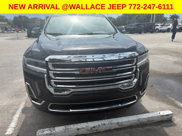 2023 GMC Acadia SLT