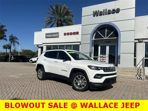 2022 Jeep Compass Latitude Lux