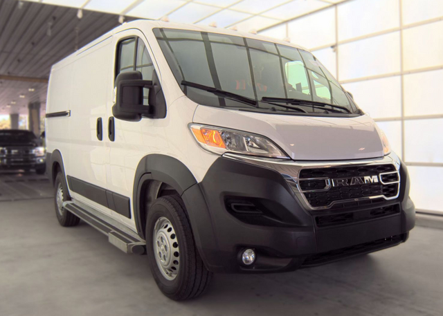 2025 RAM ProMaster 2500 Base