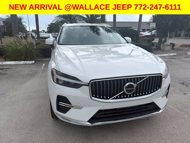 2022 Volvo XC60 B5 Inscription