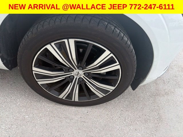 2022 Volvo XC60 B5 Inscription