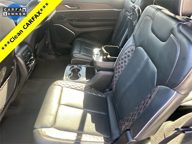 2022 Jeep Grand Cherokee L Summit