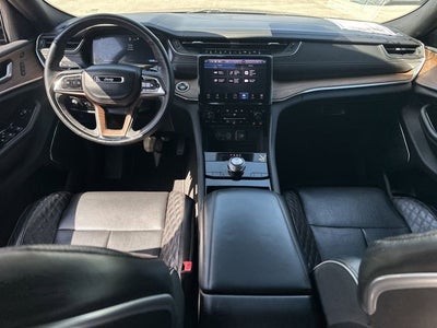 2022 Jeep Grand Cherokee L Summit