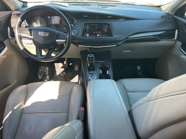 2020 Cadillac XT4 Premium Luxury