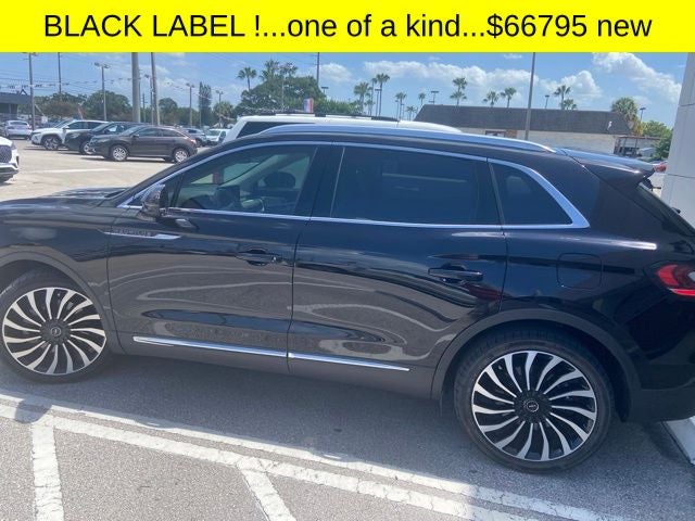 2021 Lincoln Nautilus Black Label