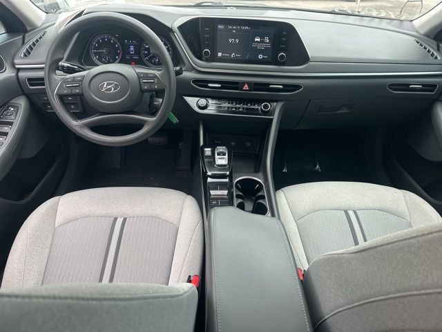 2022 Hyundai SONATA SE