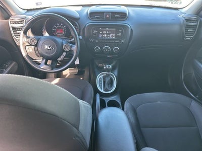 2017 Kia Soul Base