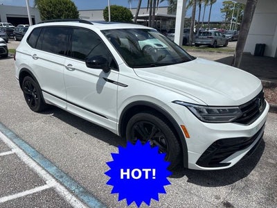 2023 Volkswagen Tiguan 2.0T SE R-Line Black