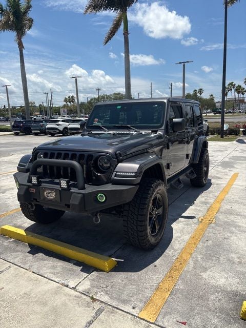 2020 Jeep Wrangler Unlimited Sahara Altitude