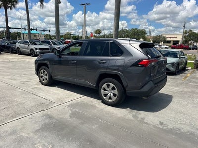 2023 Toyota RAV4 LE
