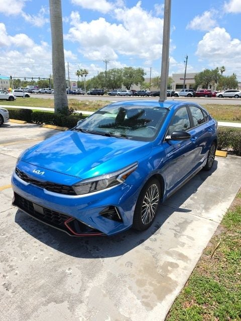 2023 Kia Forte GT-Line AT's photo