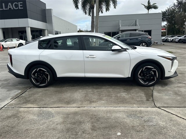 2025 Kia K4 EX