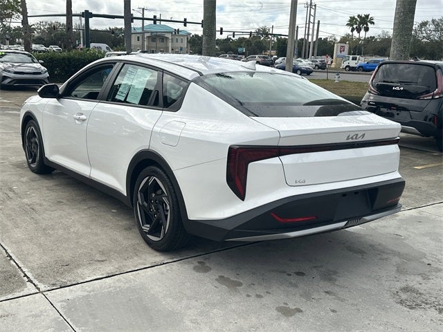 2025 Kia K4 EX