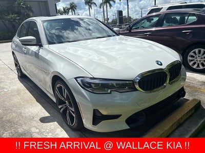 2022 BMW 3 Series 330e