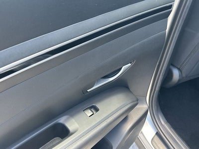 2024 Hyundai TUCSON SE