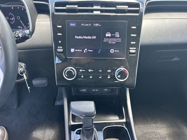 2024 Hyundai TUCSON SE