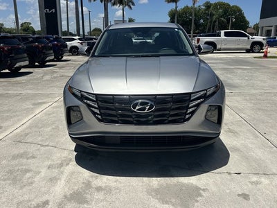 2024 Hyundai TUCSON SE
