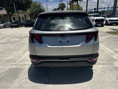 2024 Hyundai TUCSON SE