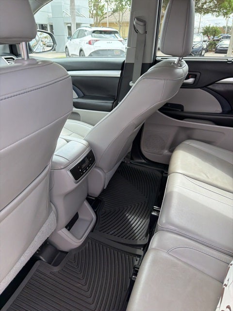 2019 Toyota Highlander Hybrid XLE