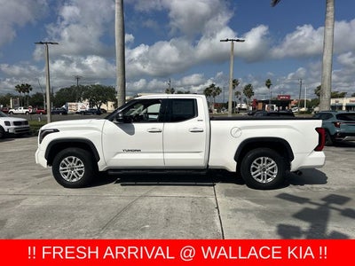 2022 Toyota Tundra 4WD SR5