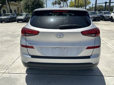 2020 Hyundai TUCSON SE