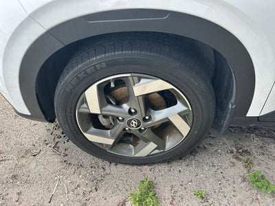 2021 Hyundai VENUE SEL