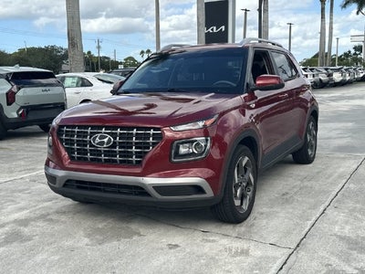 2024 Hyundai VENUE SEL