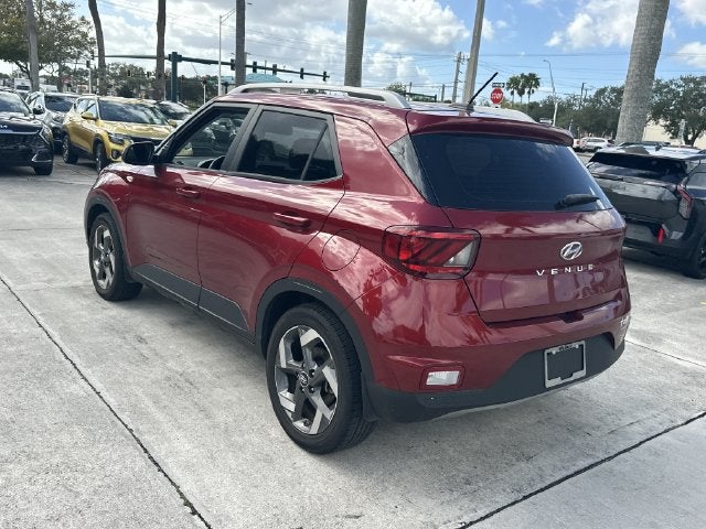 2024 Hyundai VENUE SEL