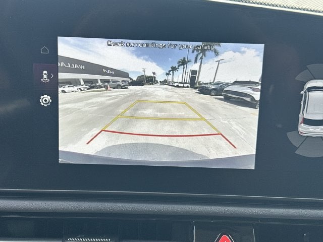 2025 Kia Niro SX
