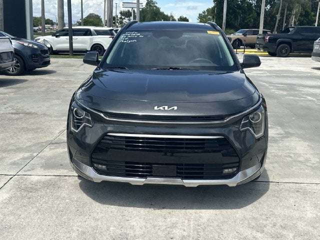 2025 Kia Niro SX
