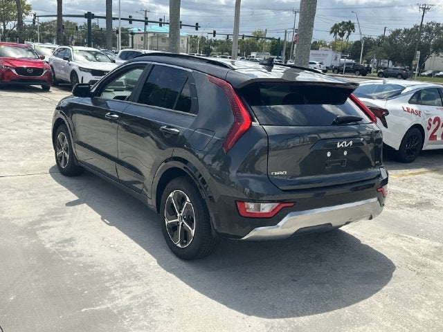 2025 Kia Niro SX
