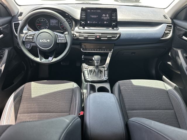 2023 Kia Seltos S