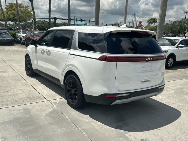 2024 Kia Carnival LX