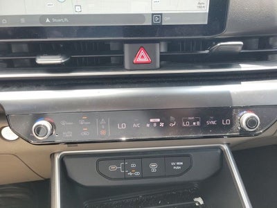 2025 Kia Carnival LXS