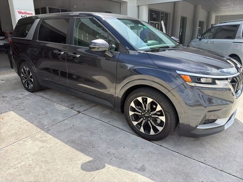 2024 Kia Carnival EX