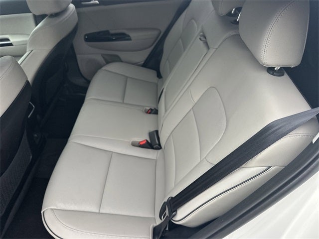 2022 Kia Sportage EX