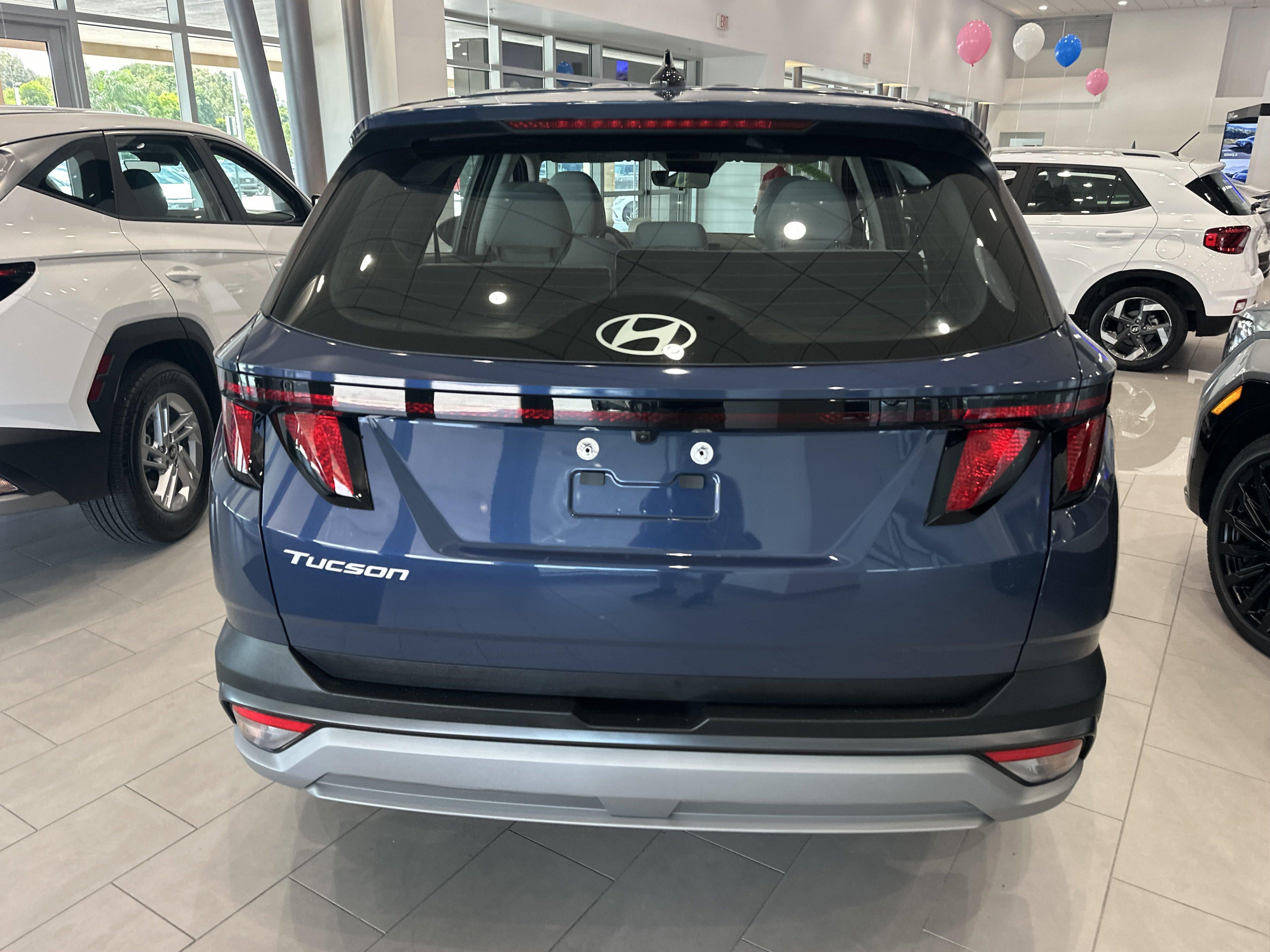 2026 Hyundai TUCSON SE