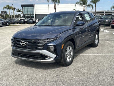 2026 Hyundai TUCSON SE