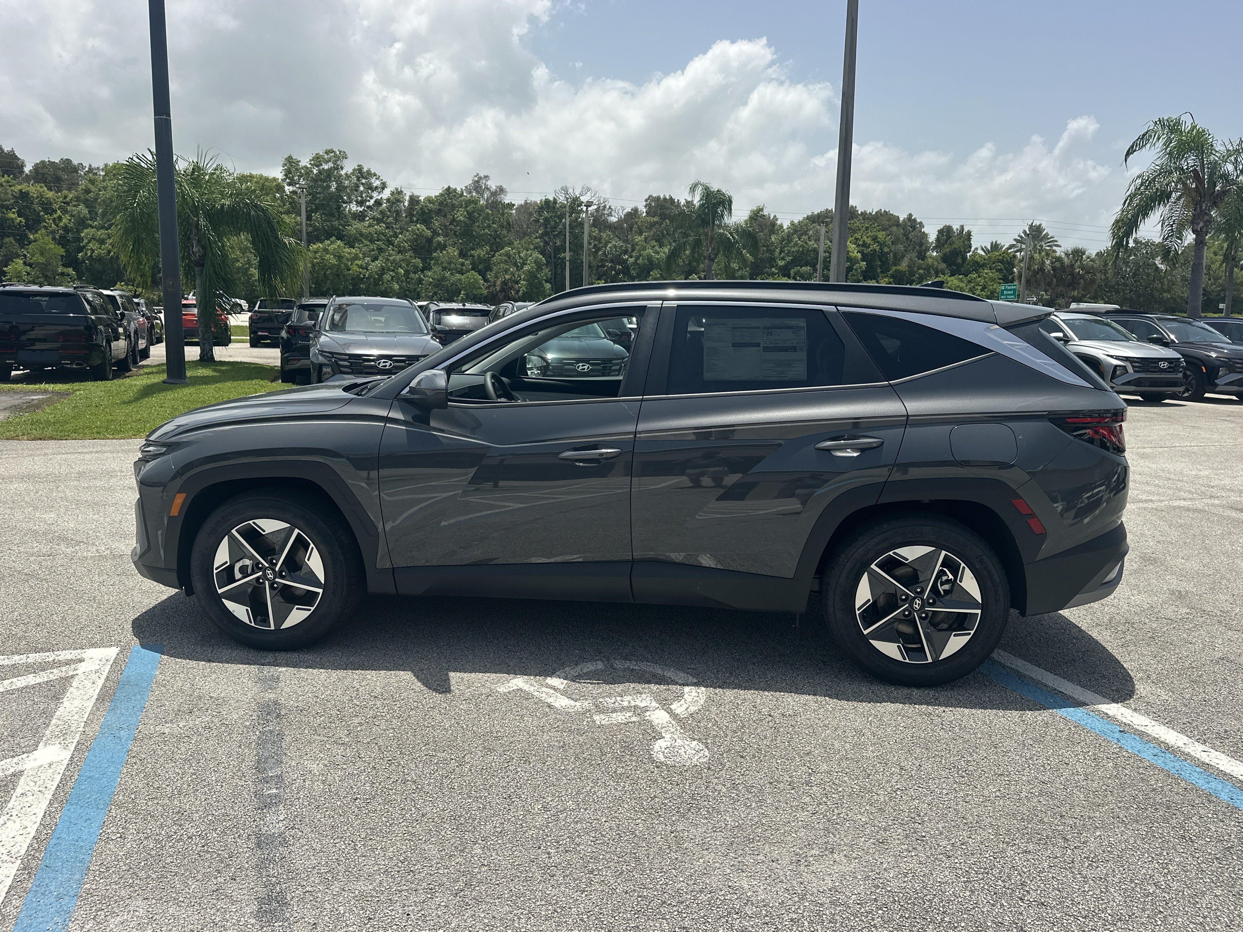 2026 Hyundai TUCSON SEL